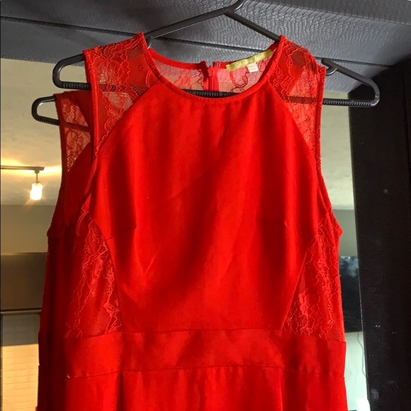 Long Red Gala Gown Size M - Picture 2 of 5